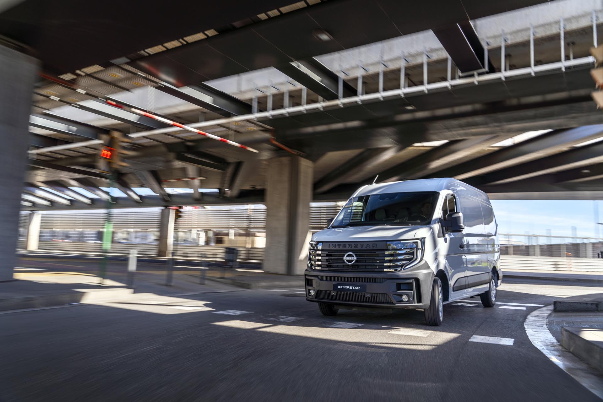 Nissan Interstar PK Final High 056.JPG