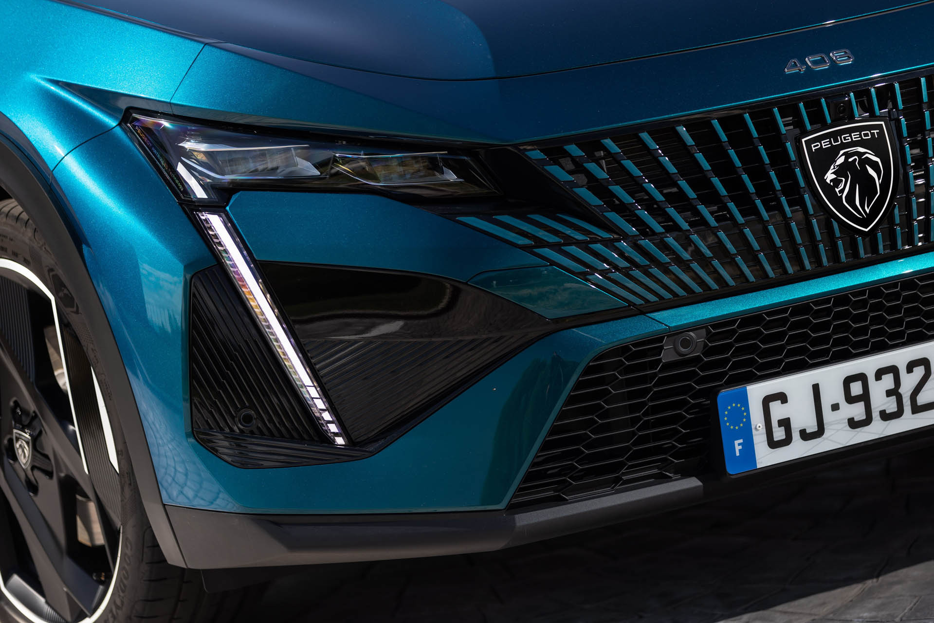 peugeot408phev-2023n