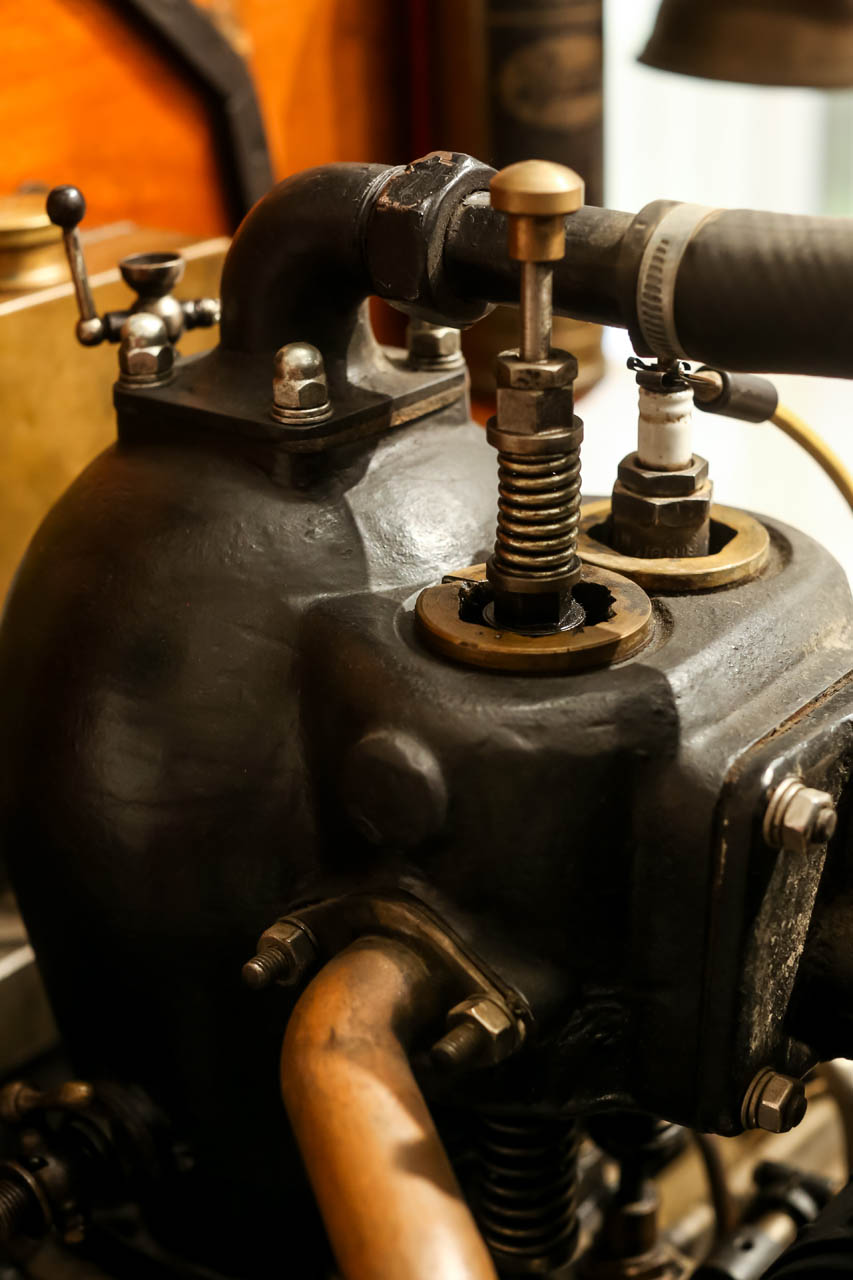 Peugeot 1906-8568