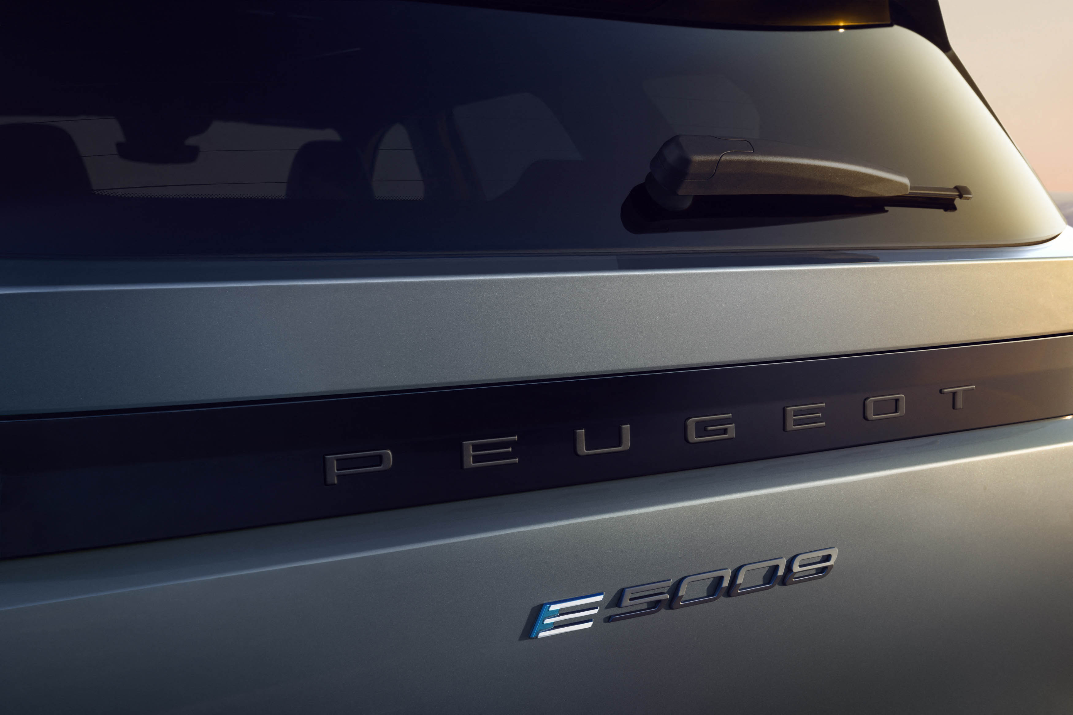 peugeot e5008 22