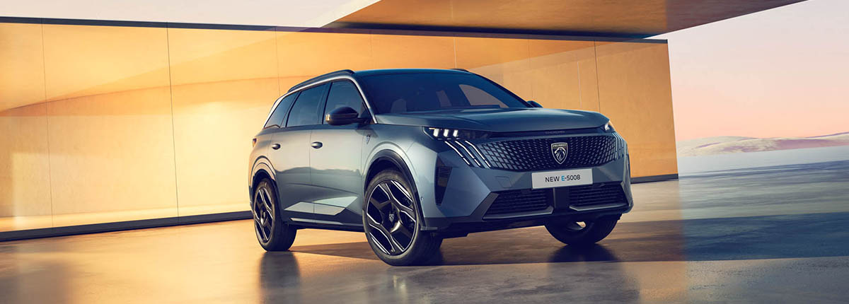 peugeot e5008 nyito