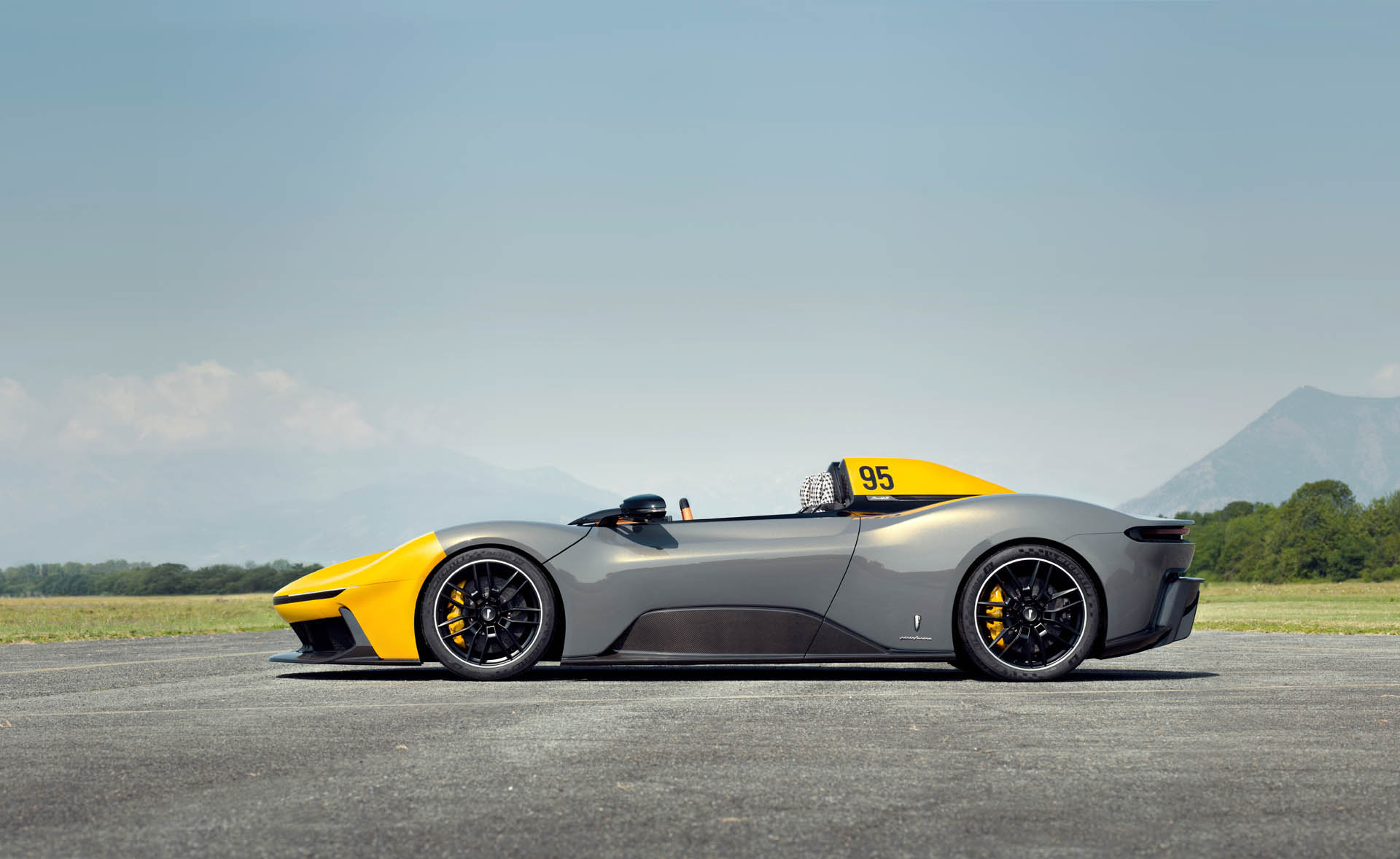 Pininfarina B95 02