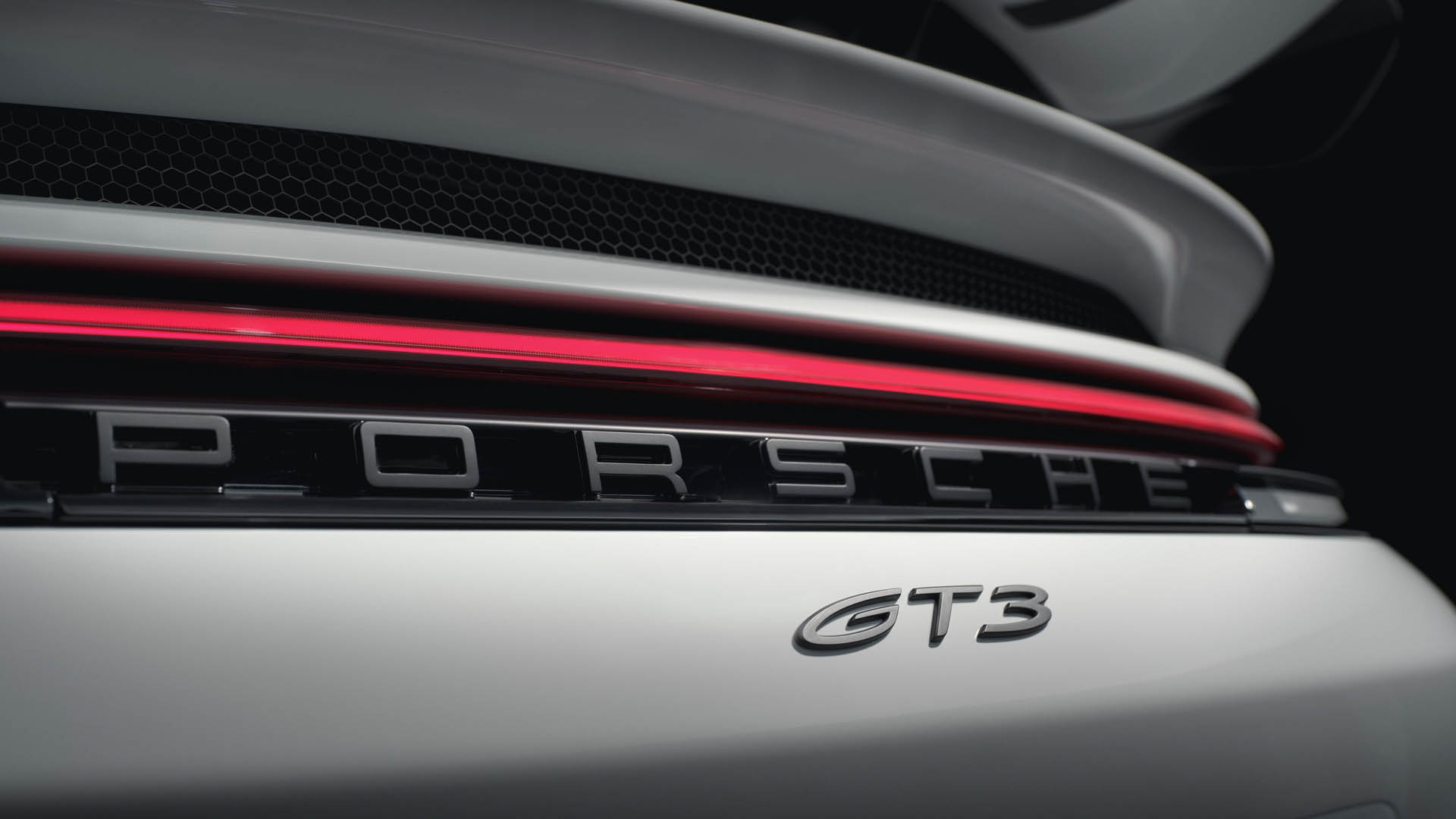 Porsche 911 GT3 2024 15