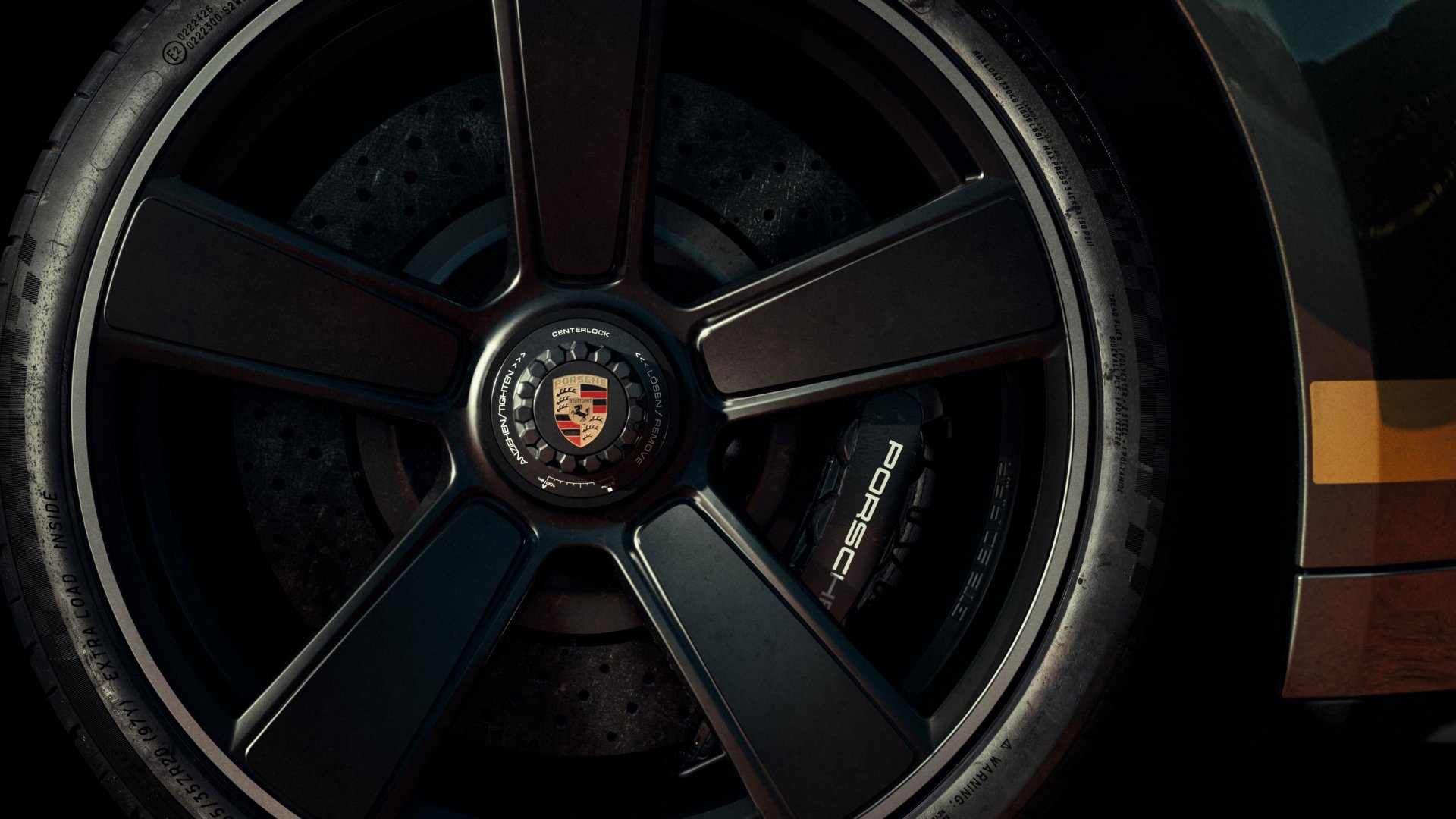 Porsche 911 GT3 90 F A Porsche 04