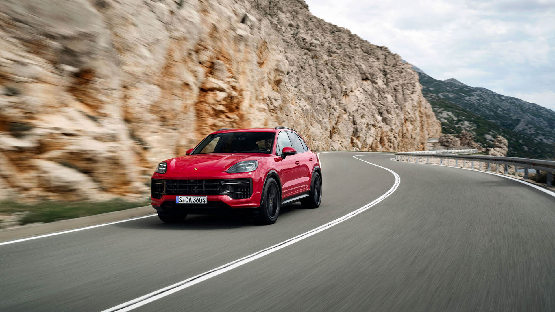 Porsche Cayenne GTS 2024 10