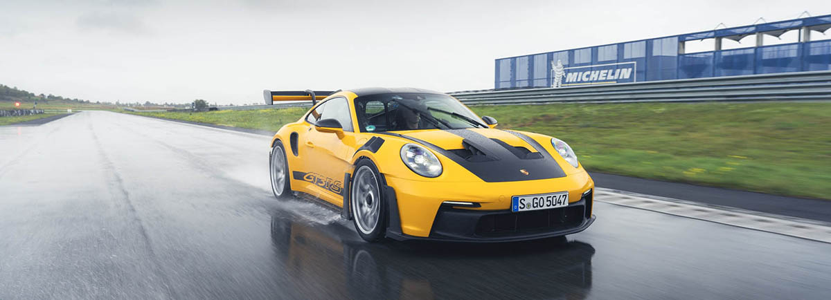 Porsche 911 GT3 RS Michelin Pilot Sport S 5 nyito