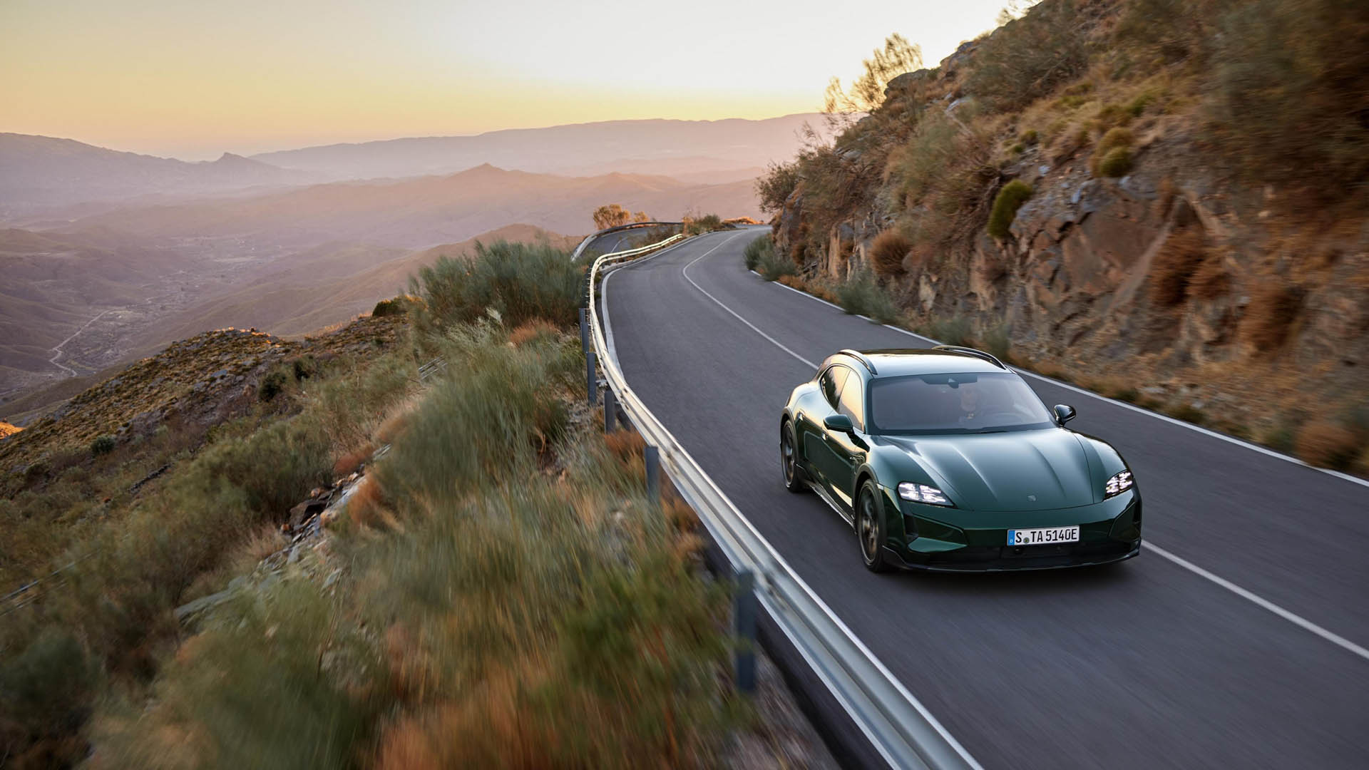 Porsche Taycan 2024 09