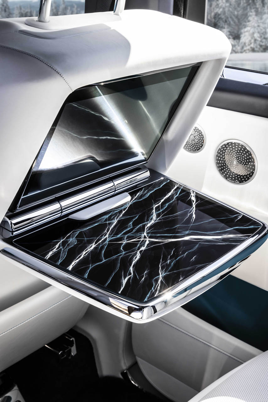 rollsroycecullinanfrozenlakes05