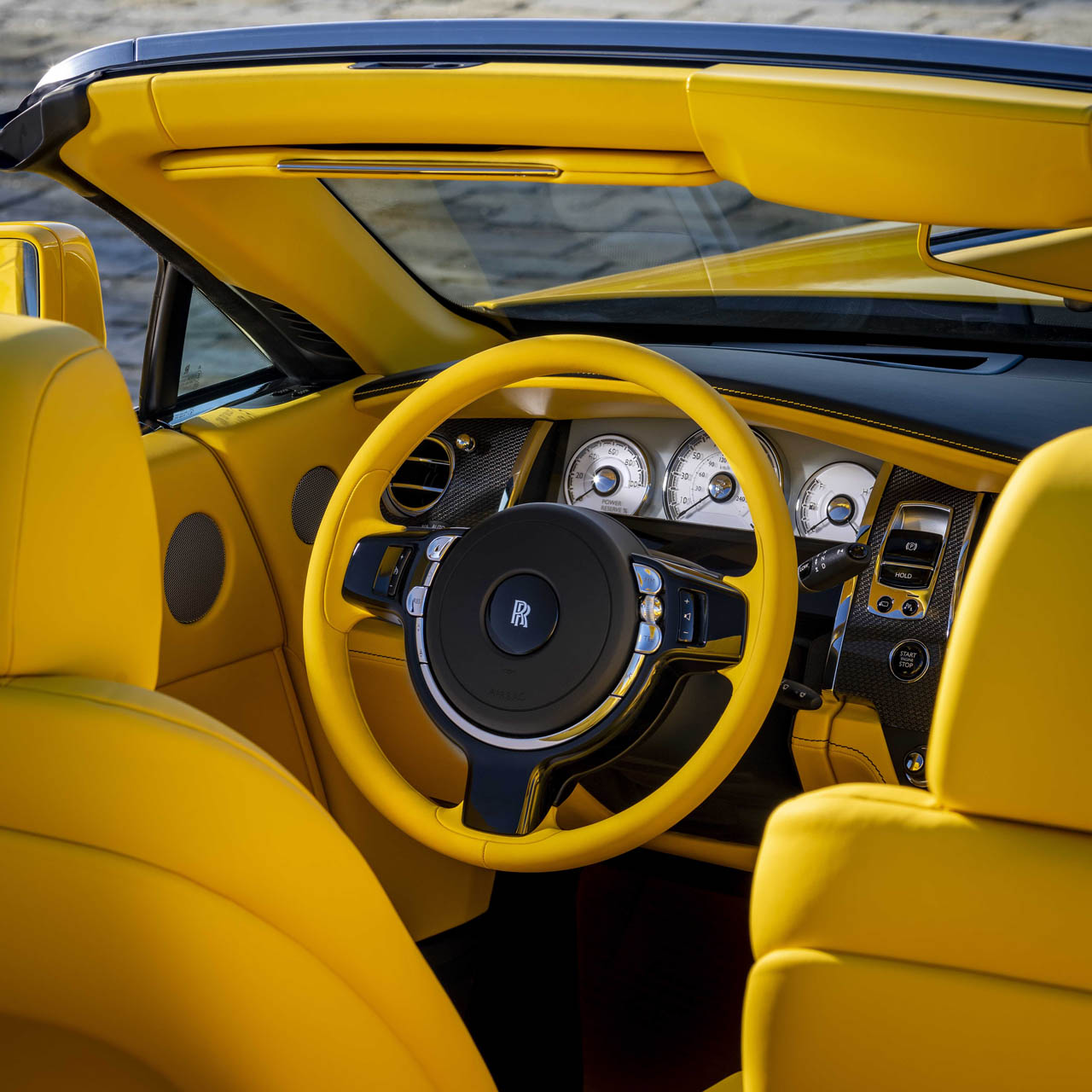 rollsroycefuxbrightyellowdawn04