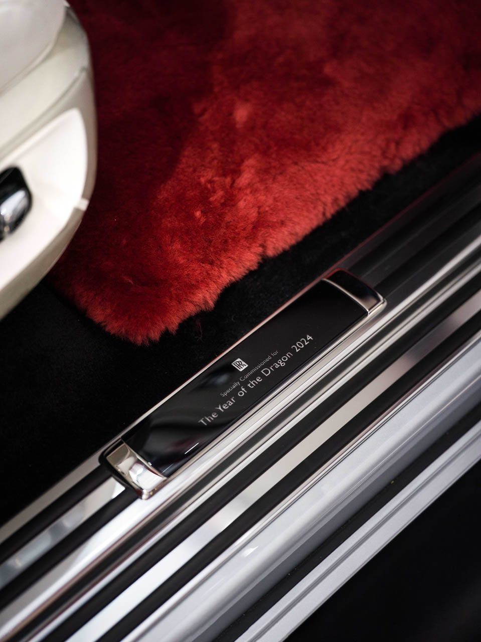 rolls-royce phantom year of the dragon 02