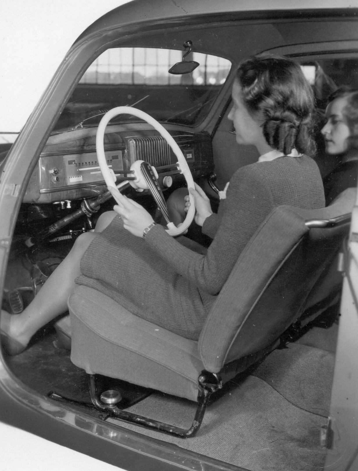 skoda-tudor 12