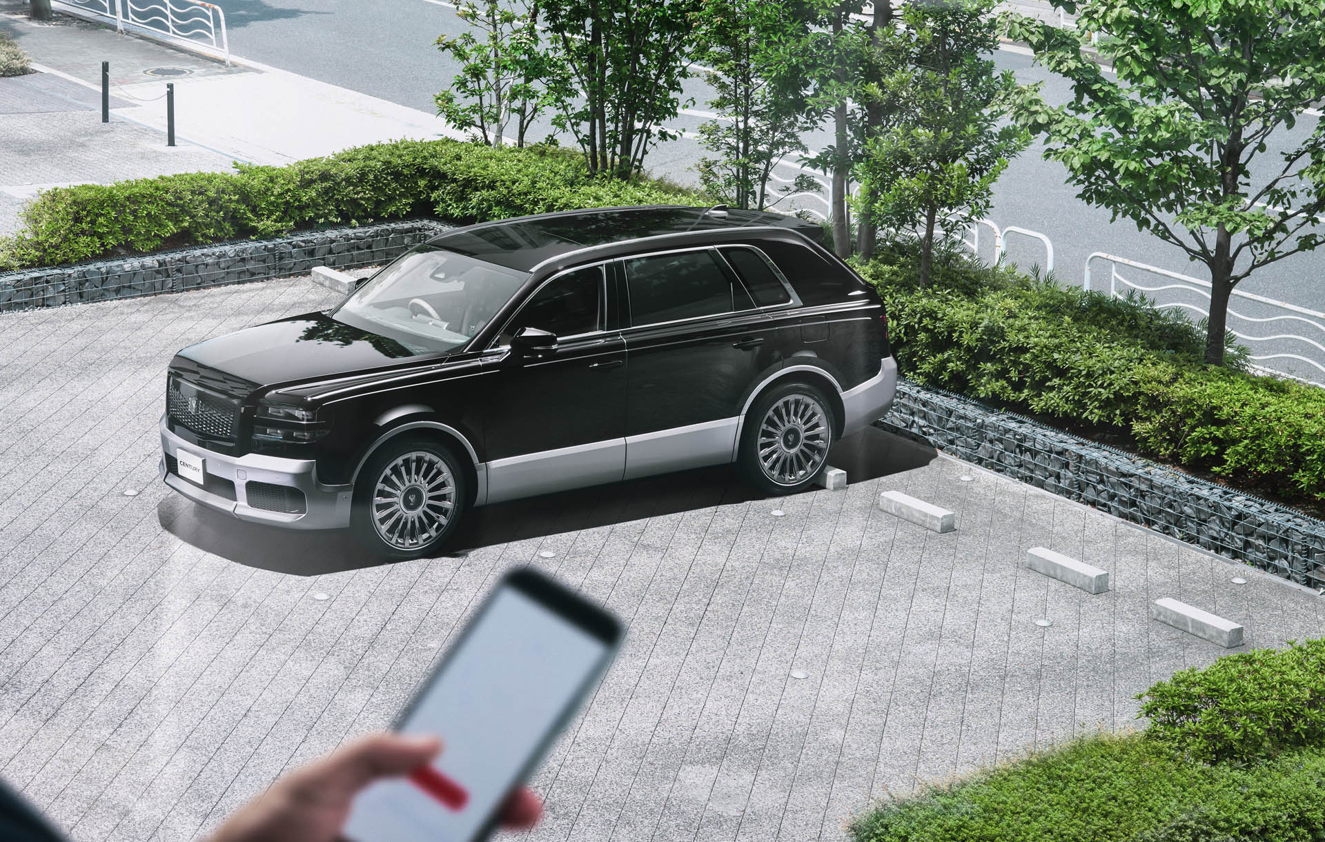 Toyota Century SUV 20