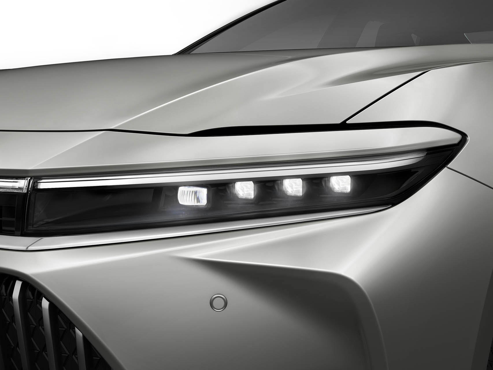 Toyota Crown 2023 25
