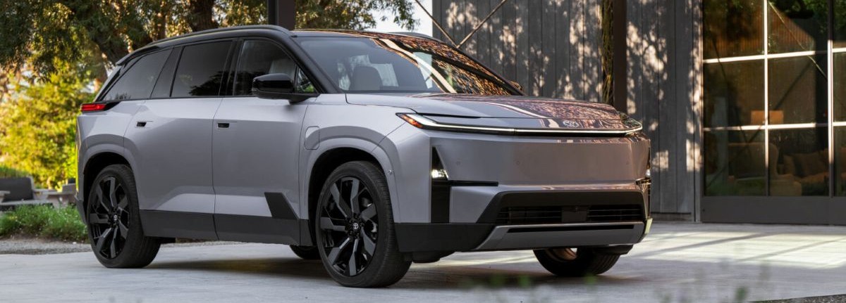 Toyota Highlander 2027 nyito