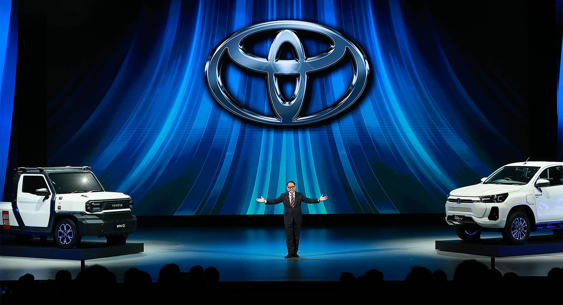 toyota hilux-revo-bev-concept06
