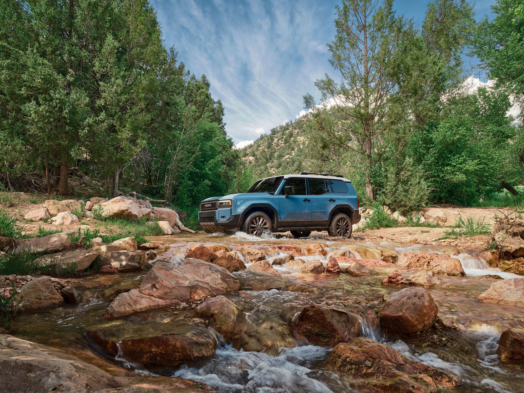 toyota land cruiser 2024 08