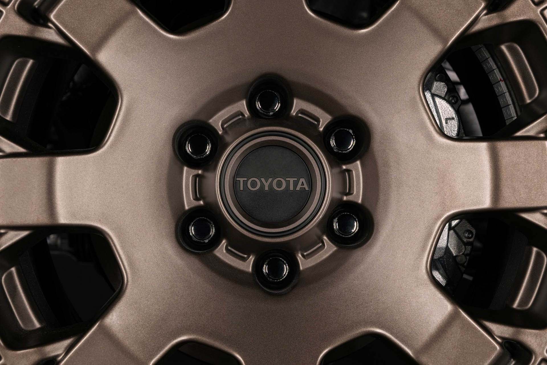 Toyota Tacoma 2024 40
