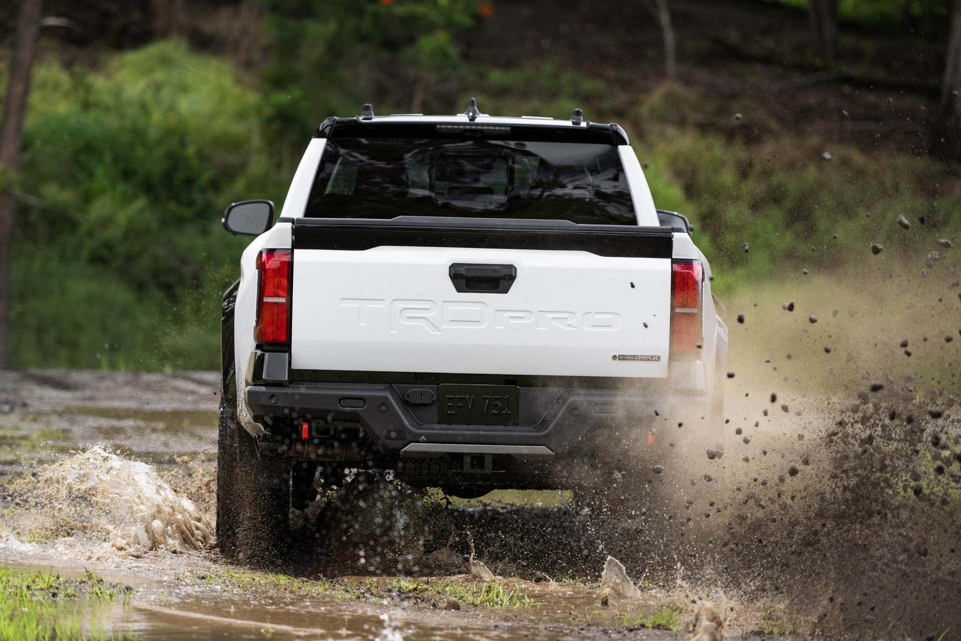 Toyota Tacoma TRD 2024 15