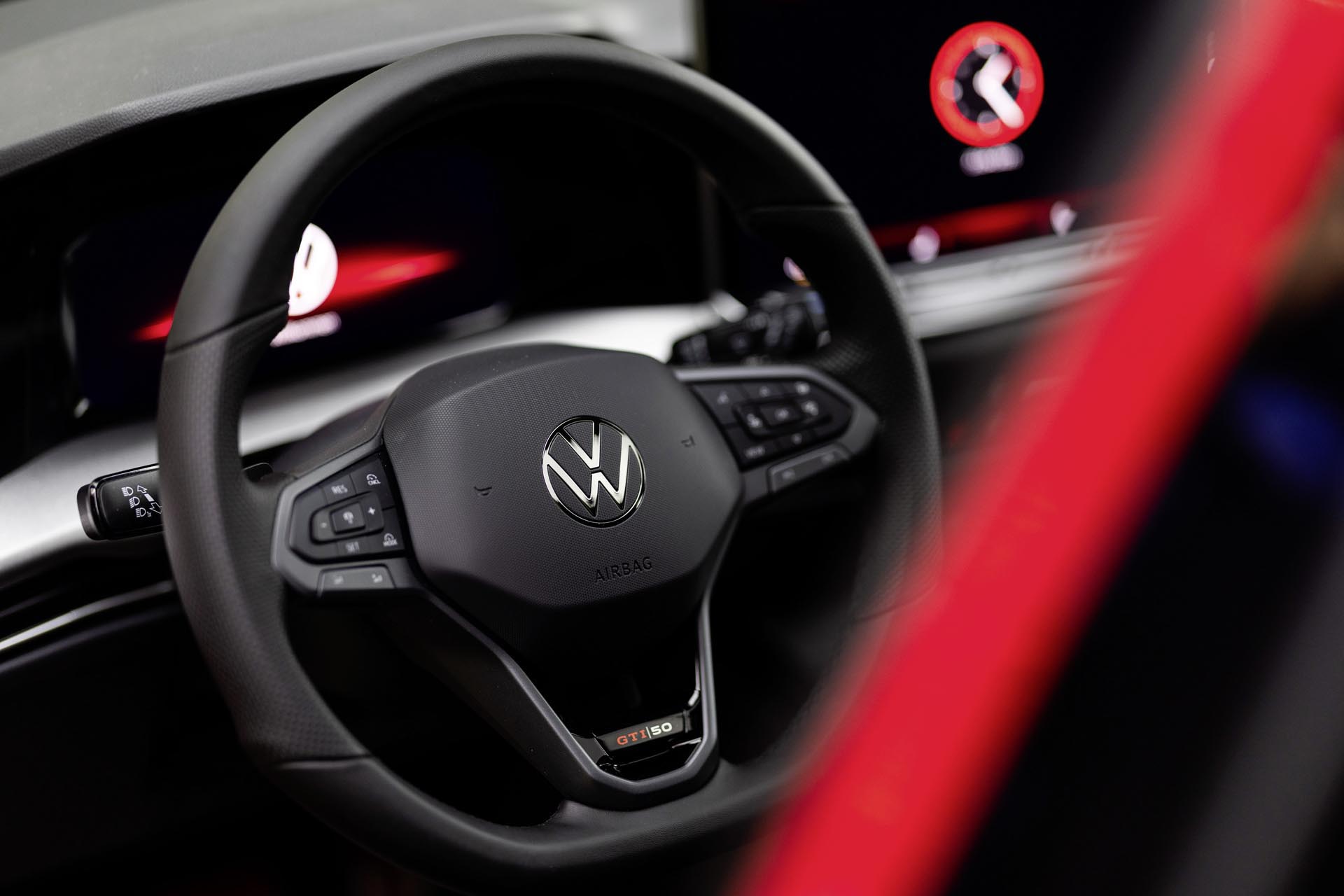 Volkswagen Golf GTI 50 EDITION34