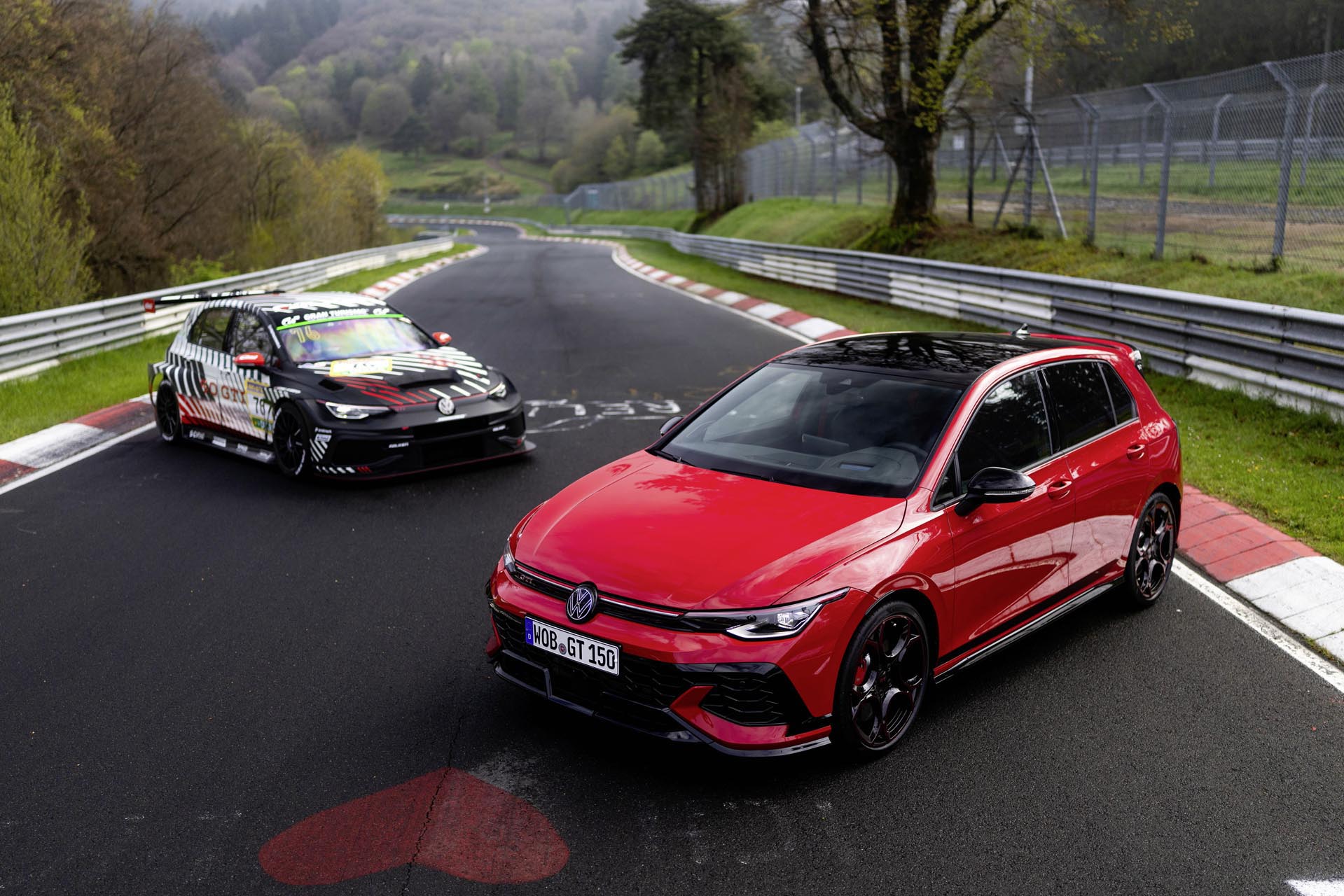 Volkswagen Golf GTI 50 EDITION37