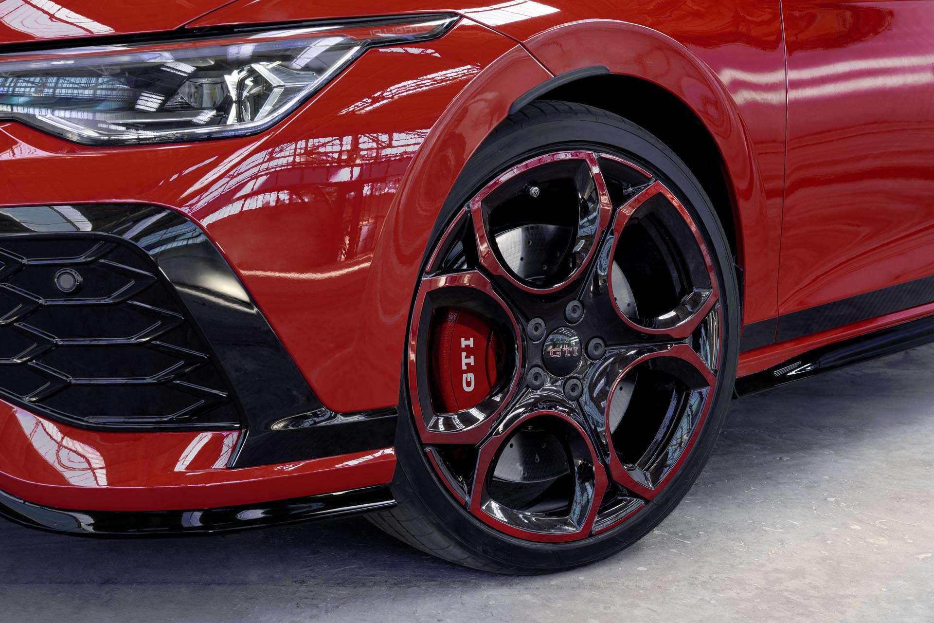 Volkswagen Golf GTI 50 EDITION5