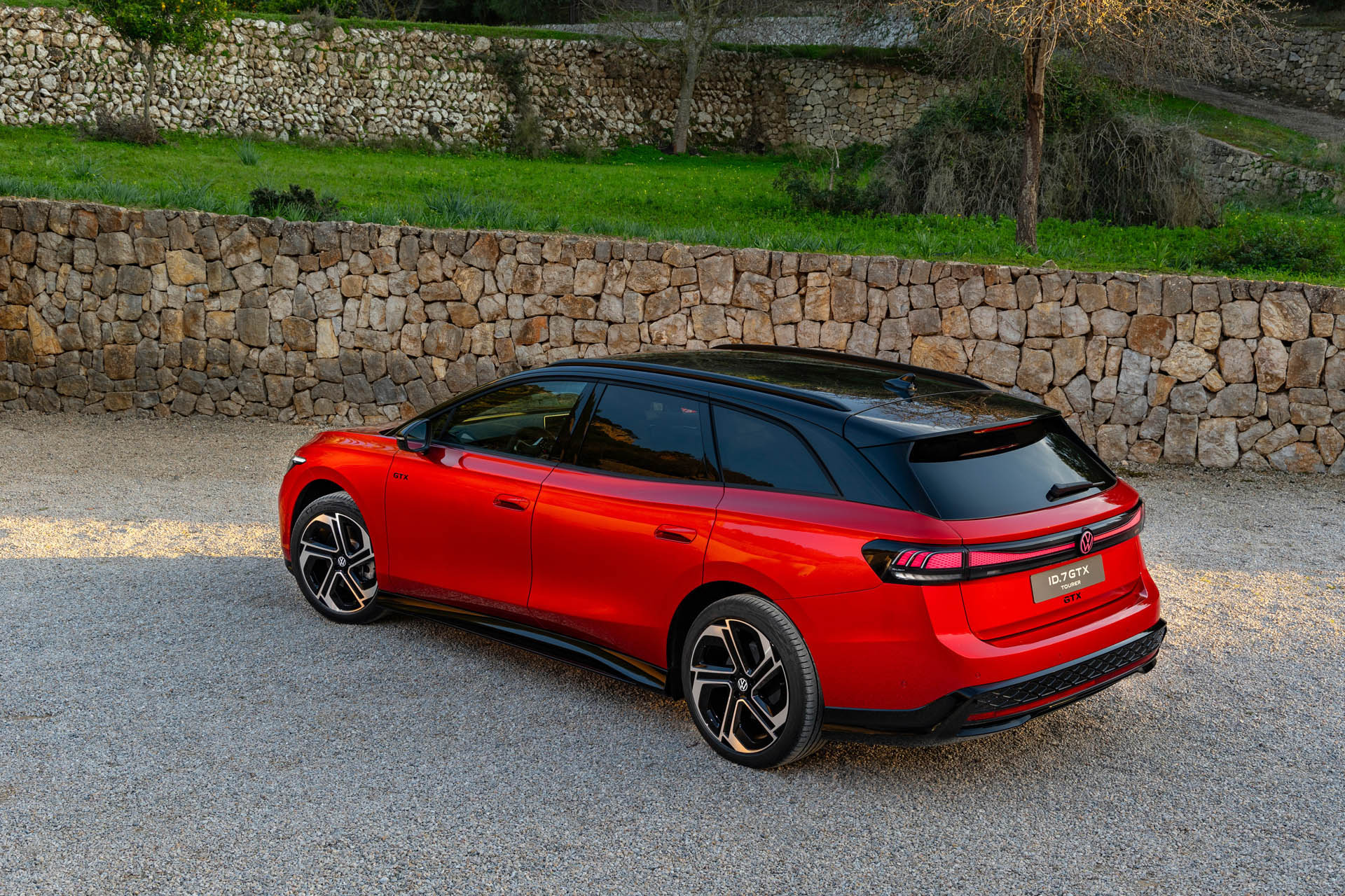 Volkswagen ID.7 GTX Tourer 01