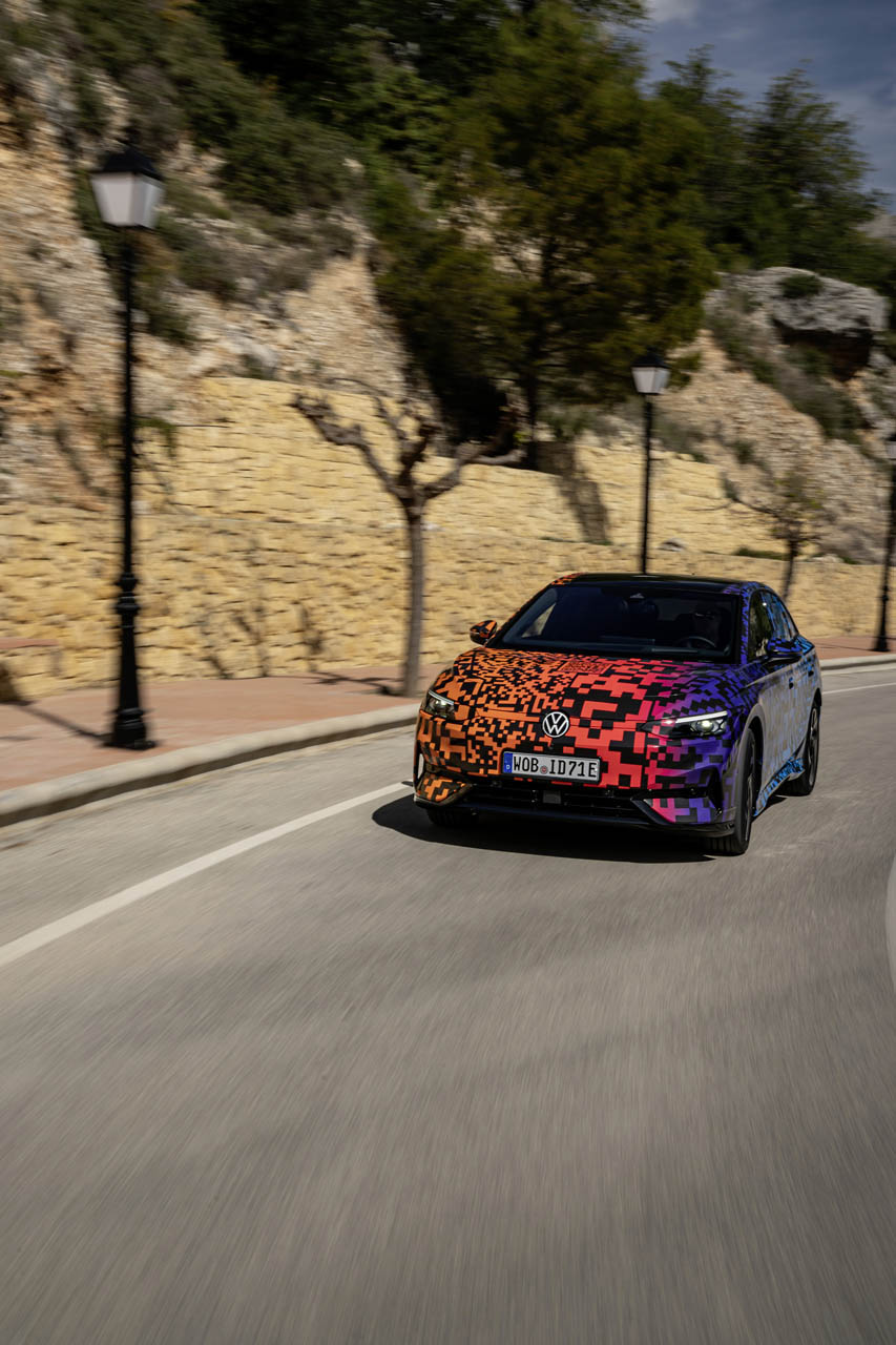 volkswagenid7camouflage52