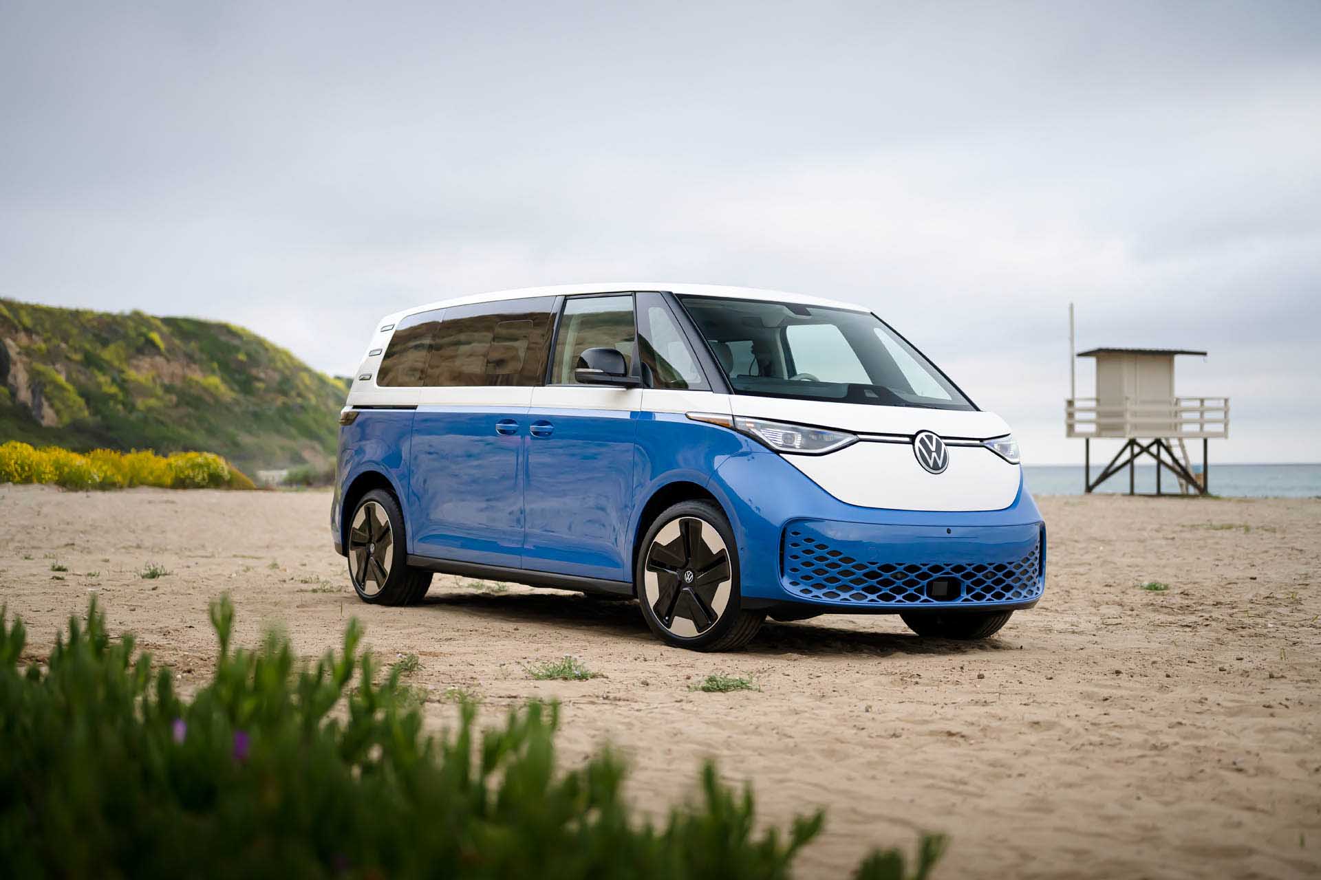 Volkswagen IDBuzz three-row 01