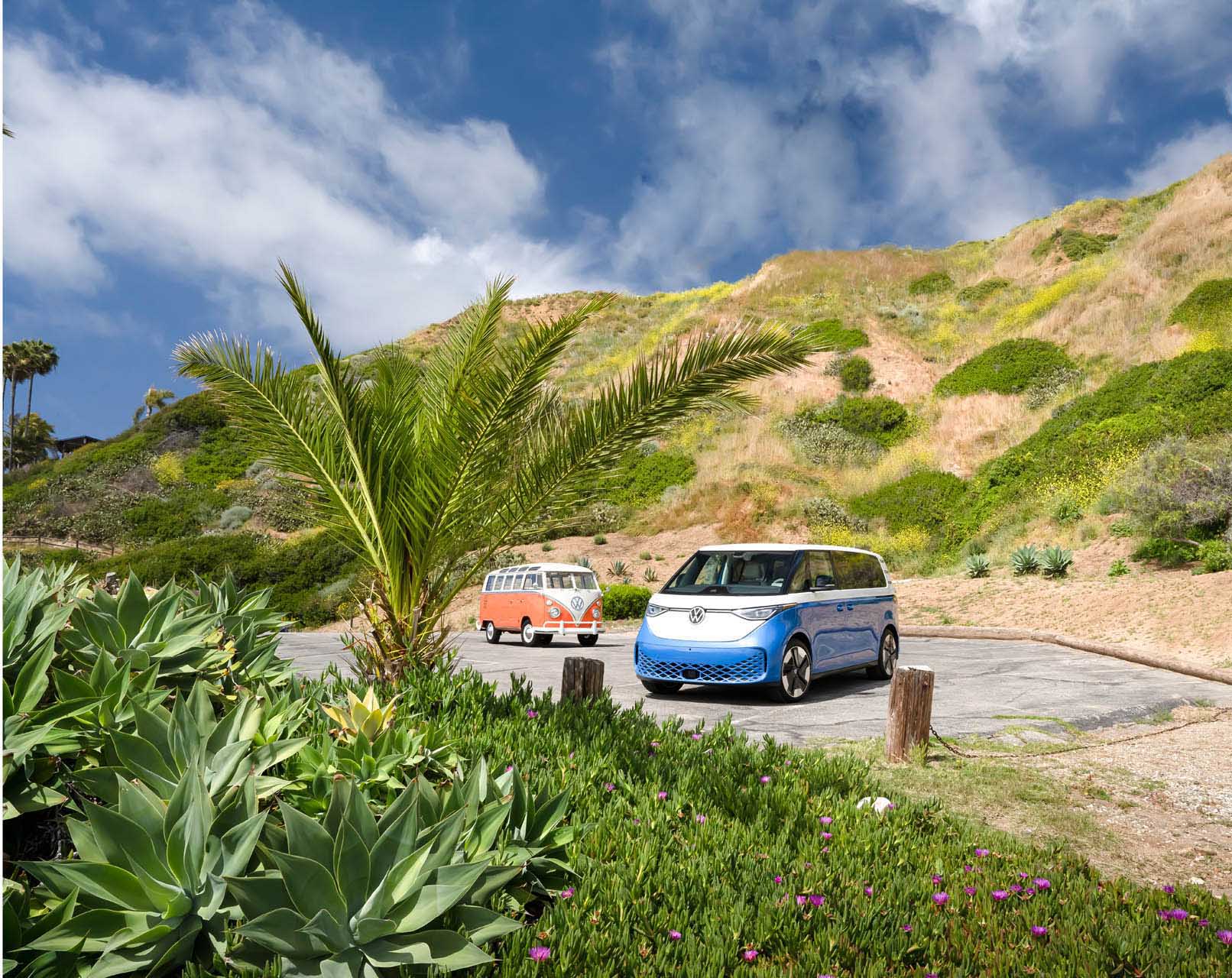 Volkswagen IDBuzz three-row 03