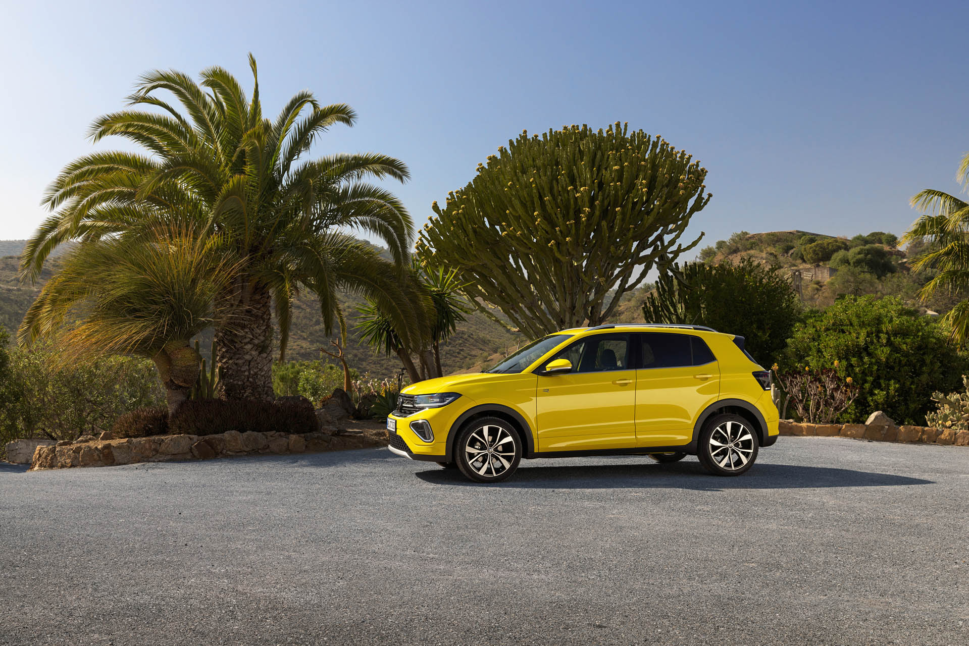 Volkswagen T-Cross 2023 05