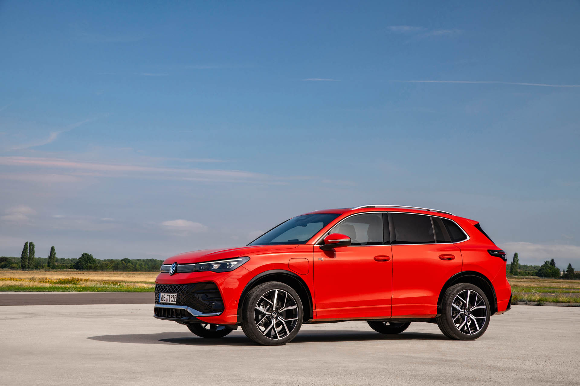 Volkswagen Tiguan R 2023 06