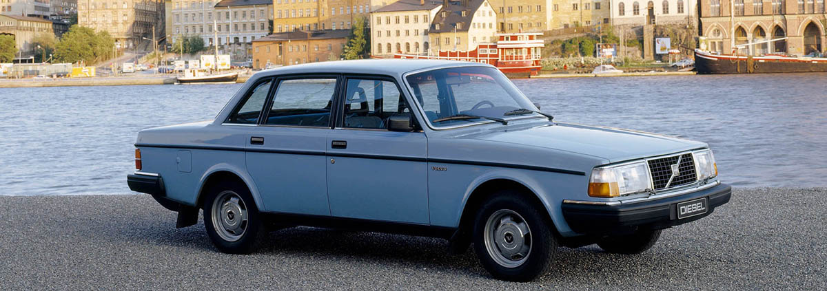 volvo 240 series 50 eves nyito 01