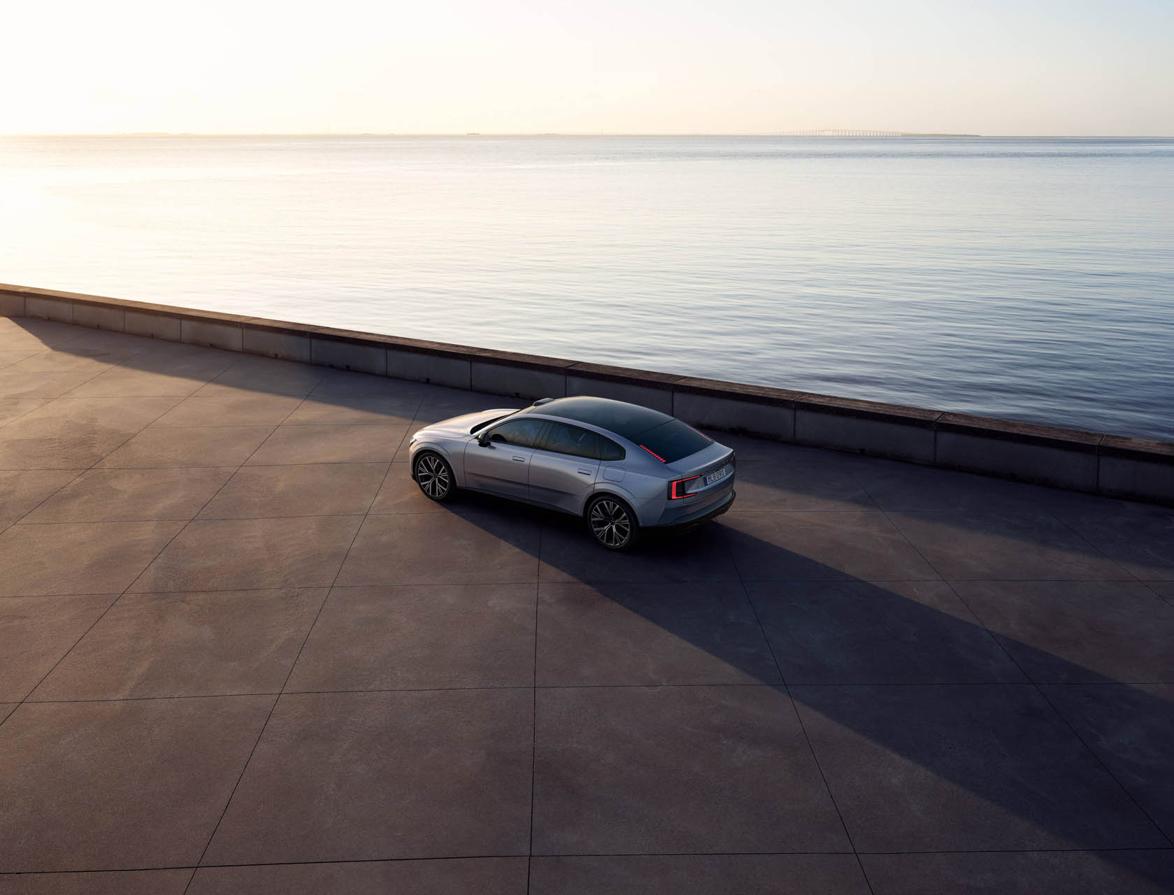 342381 Volvo ES90 Exterior