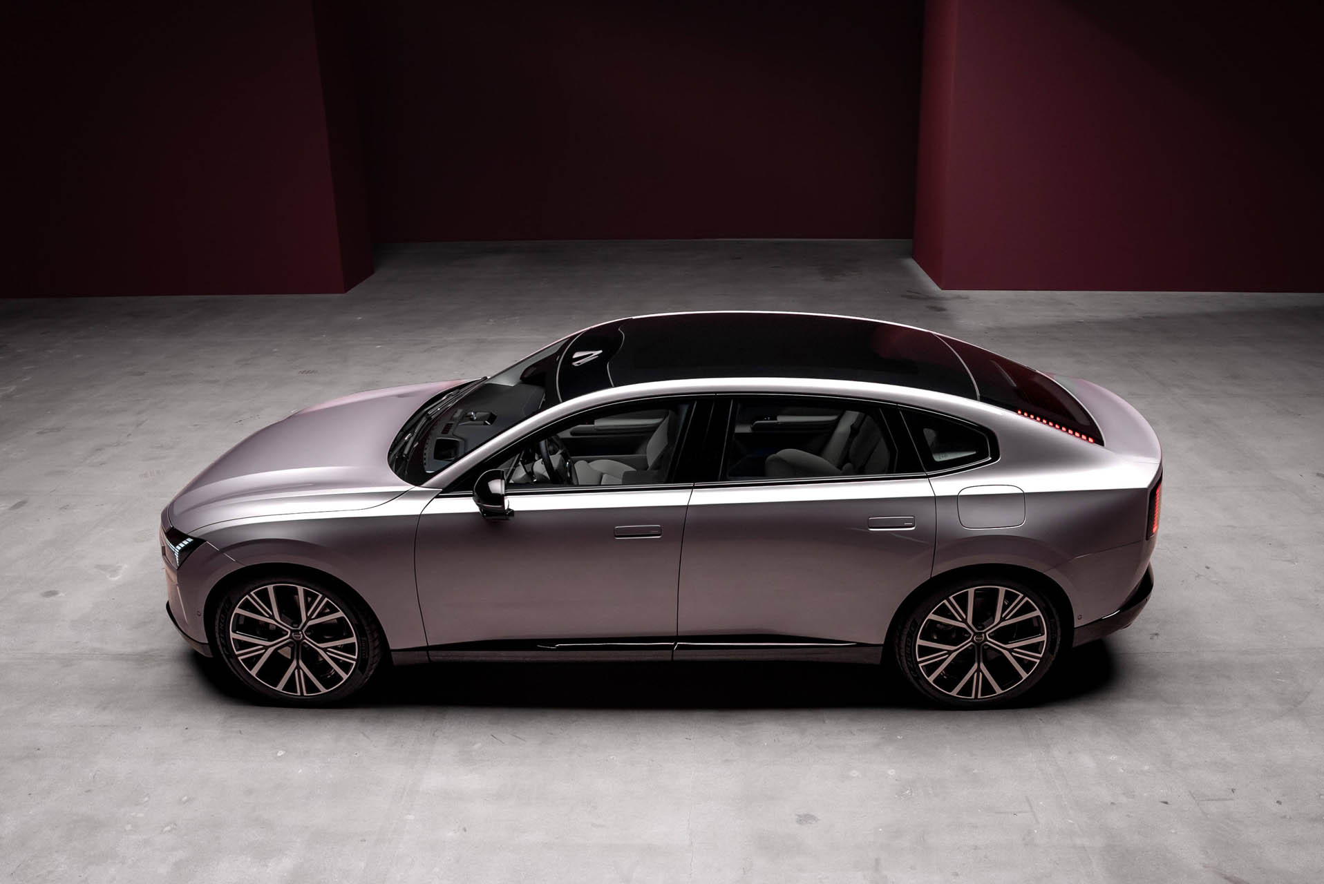 342422 Volvo ES90 Exterior