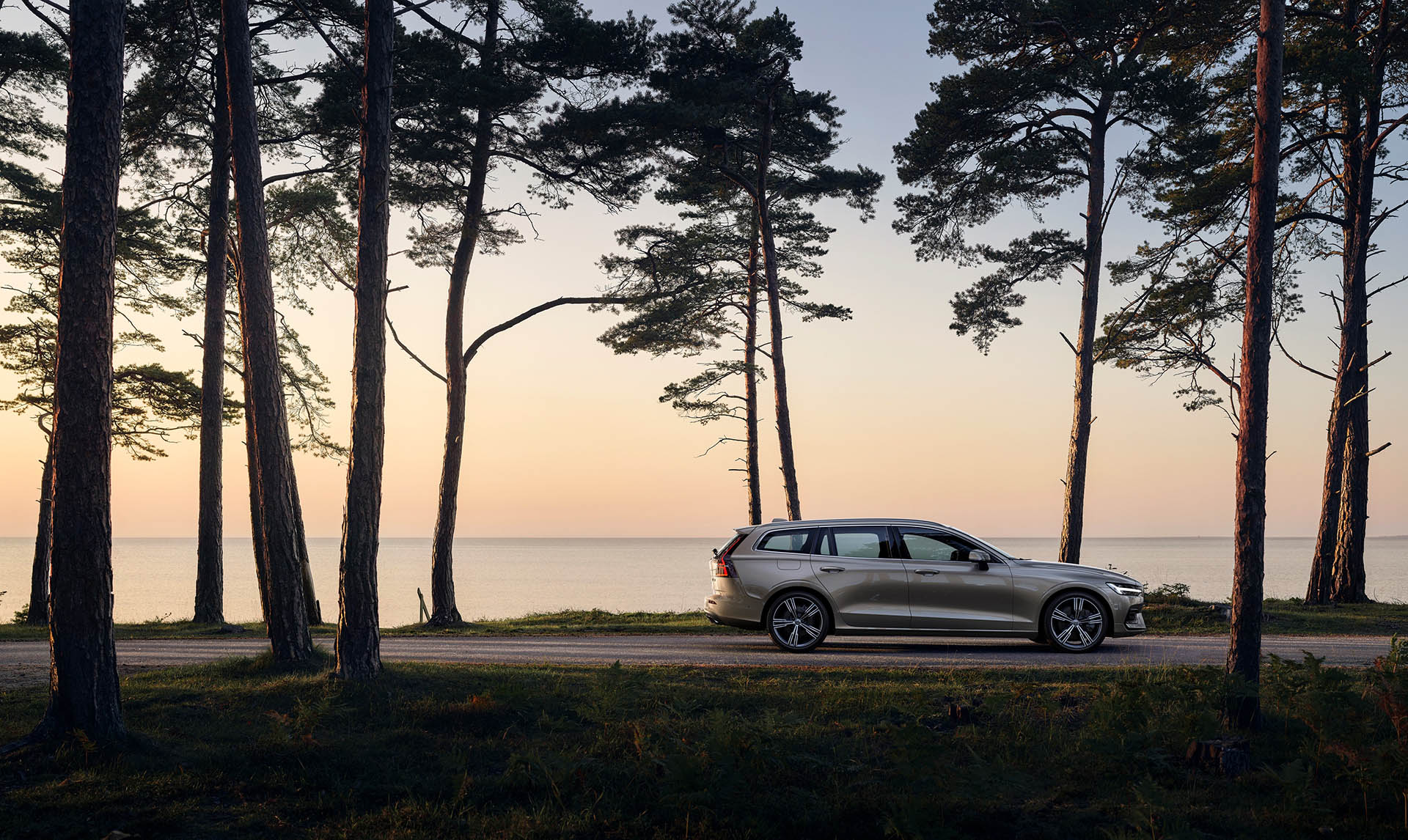 volvov60-2018i
