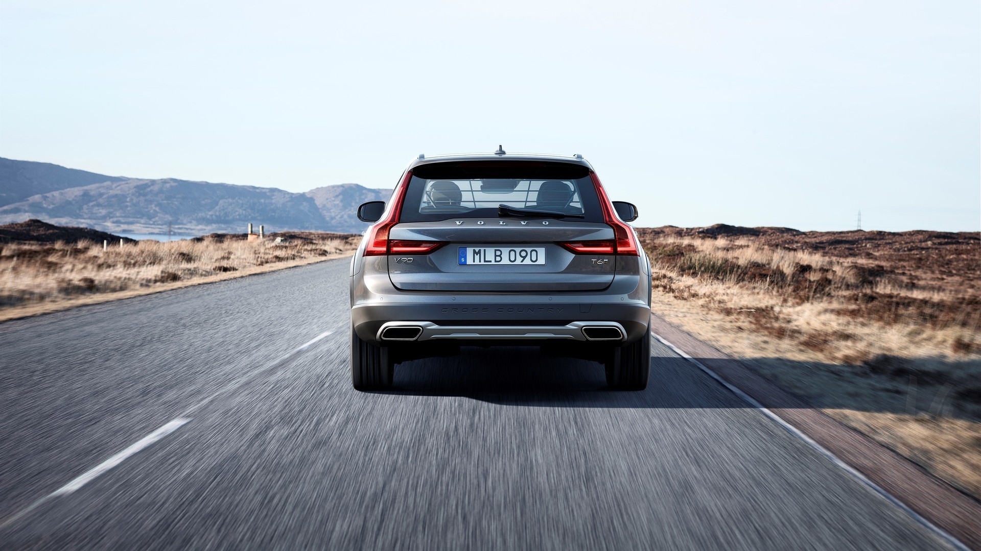 volvov90crosscountry2017n