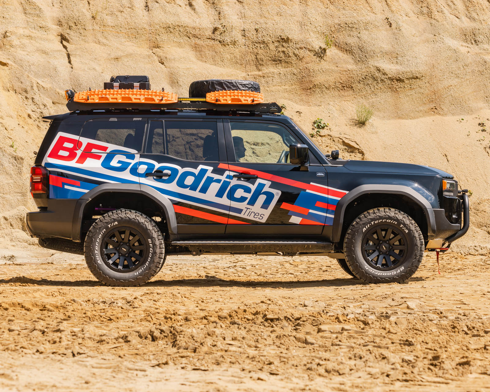 delta4x4 Toyota Landcruiser J25 fenderflares