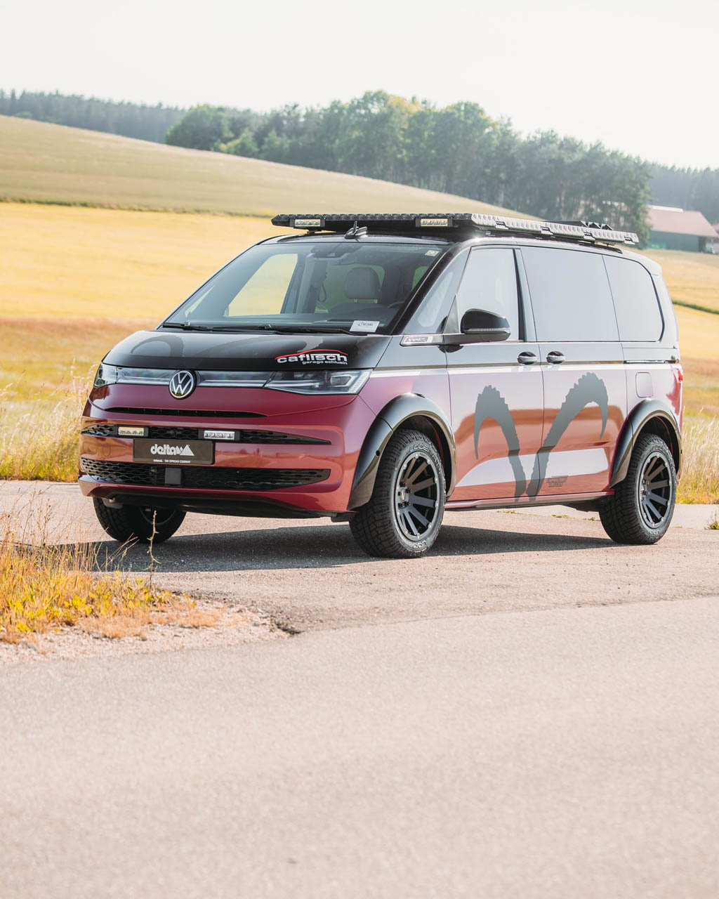 delta4x4 VW Multivan Hanma Side