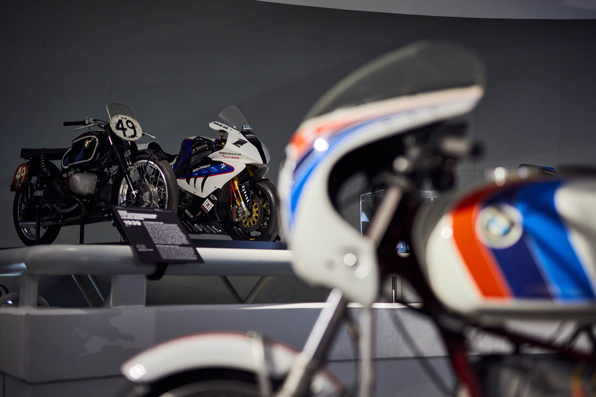 bmw motorrad 100 eves jubileumkiallitas 06