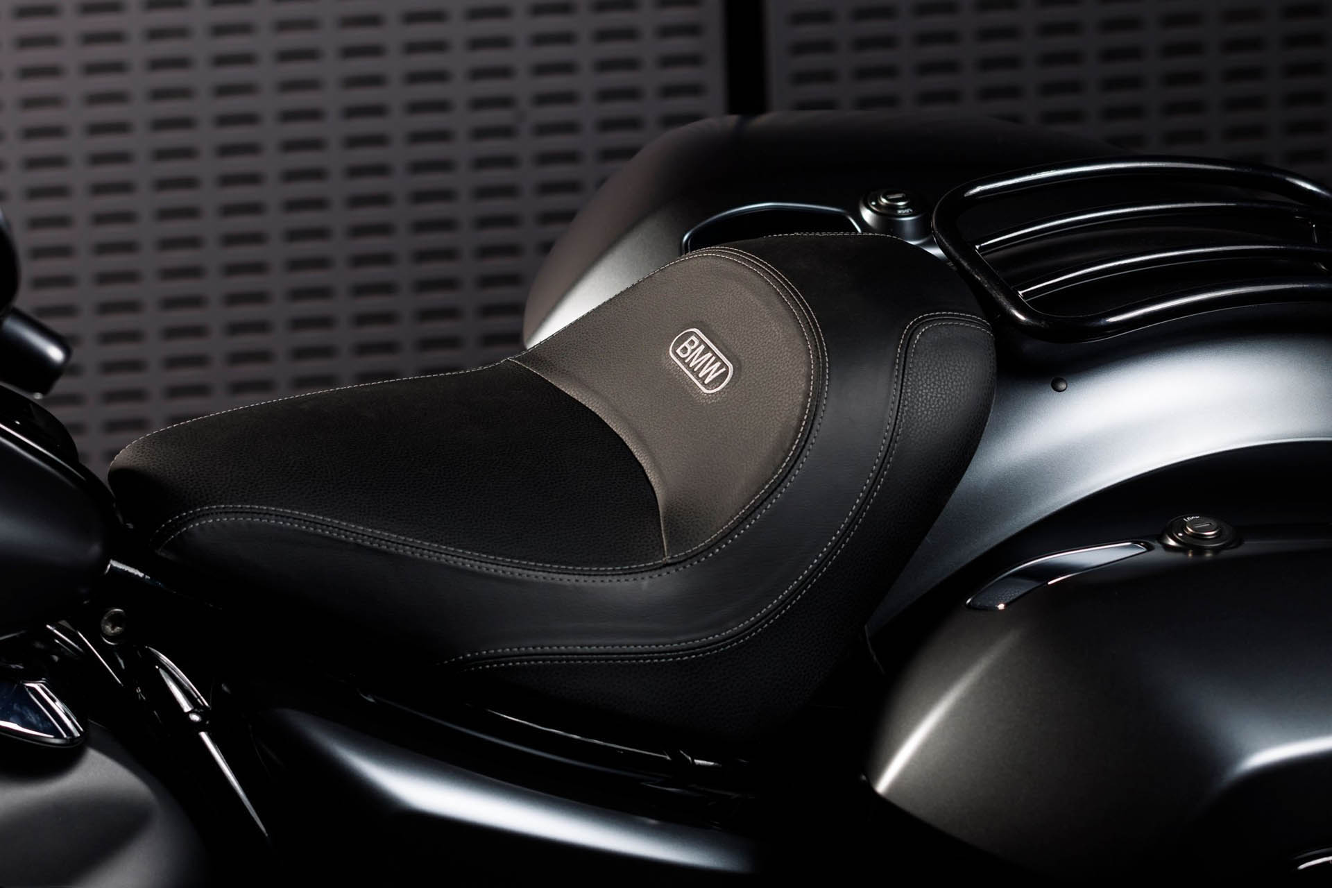 bmw r18 roctane 24